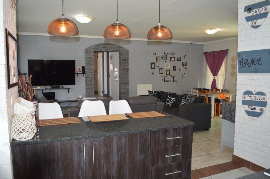 3 Bedroom Property for Sale in Doringkruin North West